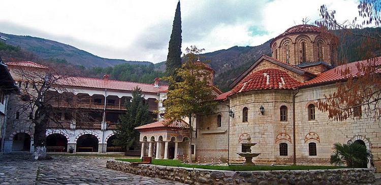 Η Ιερά Μονή Θεομήτορος Μπάτσκοβο