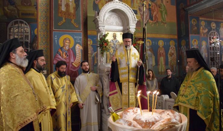 Εσπερινός Χριστουγέννων στη Μητρόπολη Ιλίου