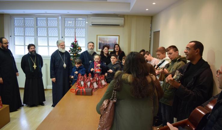 Κάλαντα και ευχές στην Μητρόπολη Ιλίου