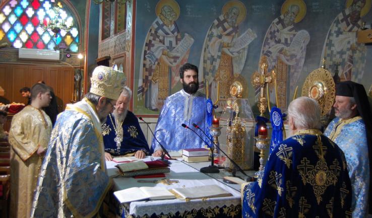 Θεοφάνεια στον Ι.Ν. Αγ. Τριάδος Πετρουπόλεως