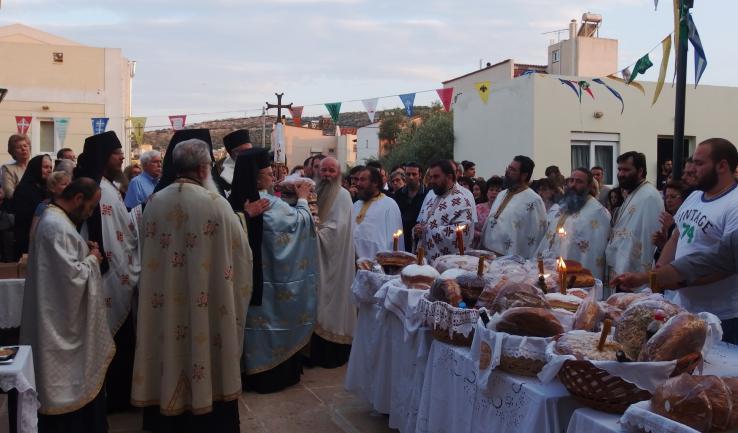 Ο Αγ. Λουκάς συγκέντρωσε πάλι τους προσκυνητές του